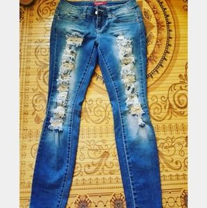 YMI distressed skinny jeans with rips